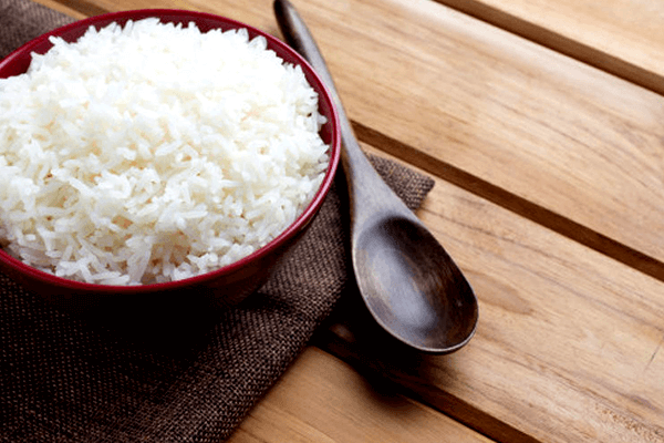 ¿Puedes cocinar arroz congelado en el horno?